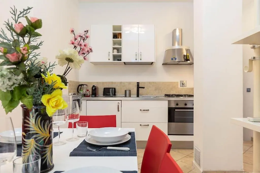 DuomoElegant Apartment In The Center Of Florence Italy